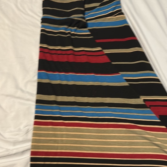 🧡10 for $20🧡 LuLaRoe Black and Blue A-Line Midi Skirt Casual| size Large - Picture 7 of 9
